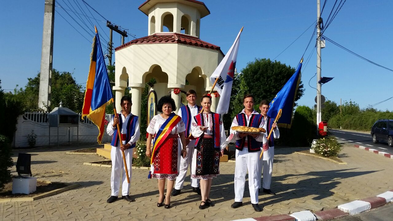 tinerii unionisti basarabeni au ajuns la cumpana am venit sa te salut fratele meu de peste prut galerie tinerii unionisti basarabeni au ajuns la cumpana am venit sa te salut fratele meu de peste prut galerie