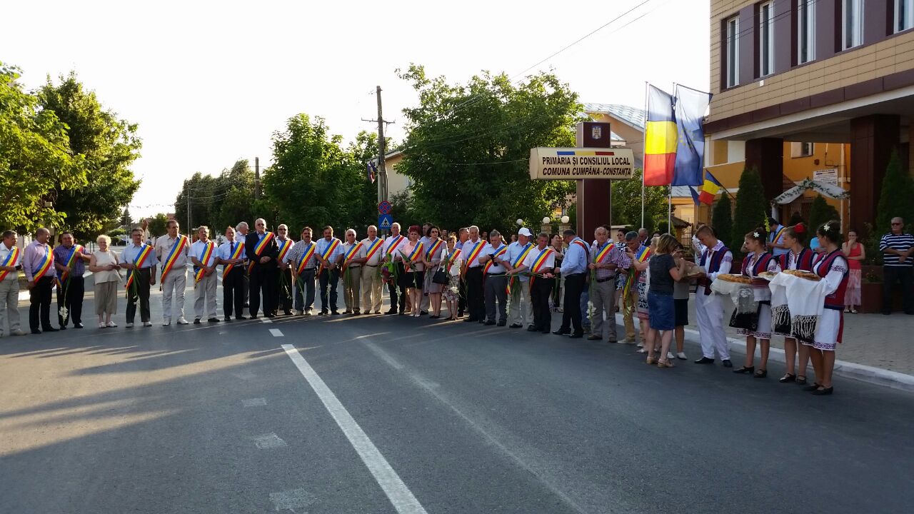 tinerii unionisti basarabeni au ajuns la cumpana am venit sa te salut fratele meu de peste prut galerie tinerii unionisti basarabeni au ajuns la cumpana am venit sa te salut fratele meu de peste prut galerie