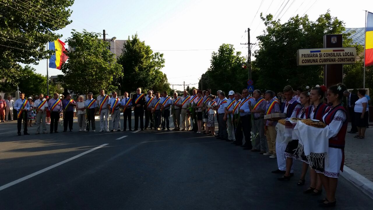 tinerii unionisti basarabeni au ajuns la cumpana am venit sa te salut fratele meu de peste prut galerie tinerii unionisti basarabeni au ajuns la cumpana am venit sa te salut fratele meu de peste prut galerie