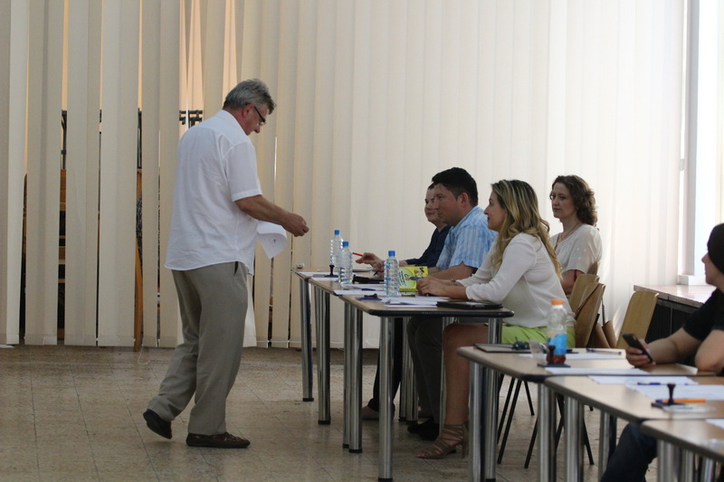 profesorii de la universitatea ovidius au uitat sa se prezinte la urne galerie foto 557277 profesorii de la universitatea ovidius au uitat sa se prezinte la urne galerie foto 557277