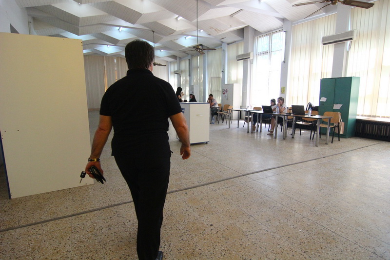 profesorii de la universitatea ovidius au uitat sa se prezinte la urne galerie foto 557277 profesorii de la universitatea ovidius au uitat sa se prezinte la urne galerie foto 557277