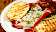 e-retete.ro Carnati pe gratar cu cascaval si legume 