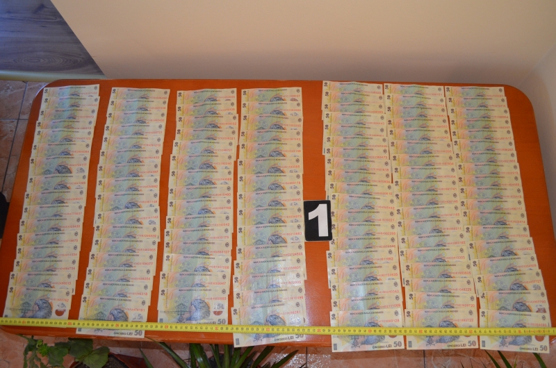 iata peste ce comoara au dat procurorii galerie foto 558134 iata peste ce comoara au dat procurorii galerie foto 558134