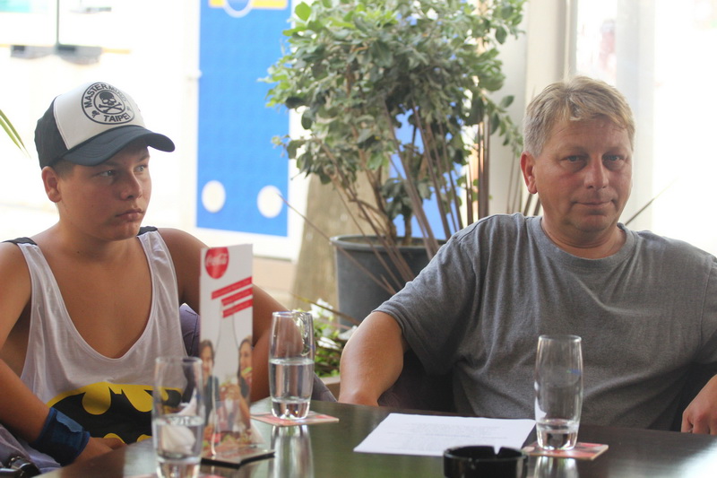 atakan arslan vine la superkombat cu o armata de motociclisti politistul alex filip am de partea mea atakan arslan vine la superkombat cu o armata de motociclisti politistul alex filip am de partea mea