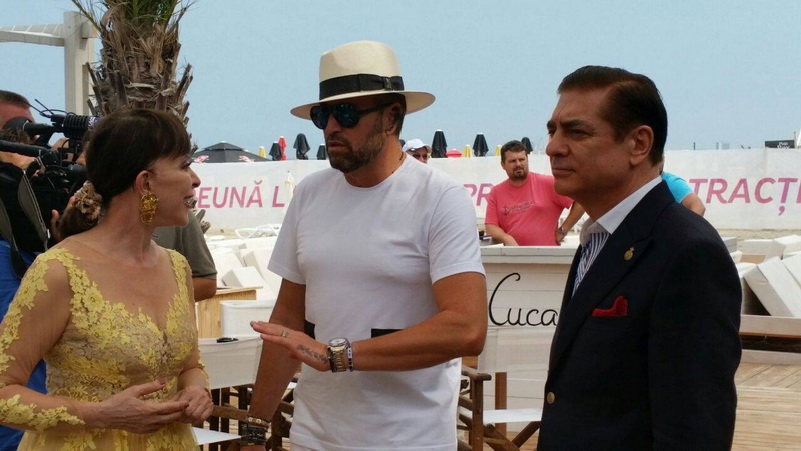 printul carol ferdinand in kimono actrita kristanna loken si legenda k 1 remy bonjasky atractii la mamaia printul carol ferdinand in kimono actrita kristanna loken si legenda k 1 remy bonjasky atractii la mamaia