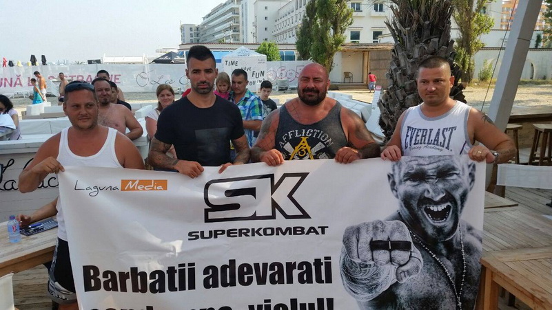 printul carol ferdinand in kimono actrita kristanna loken si legenda k 1 remy bonjasky atractii la mamaia printul carol ferdinand in kimono actrita kristanna loken si legenda k 1 remy bonjasky atractii la mamaia