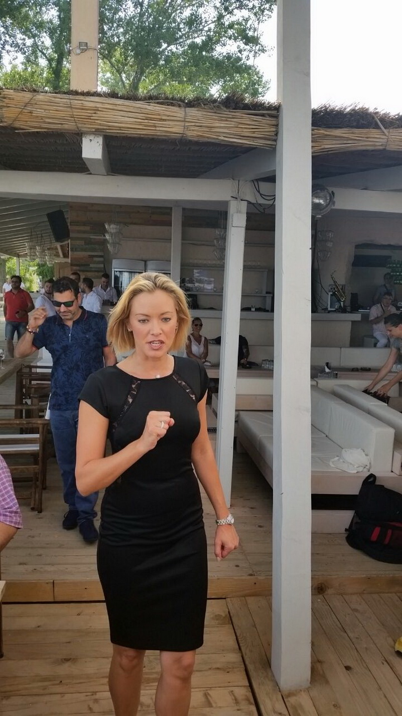 printul carol ferdinand in kimono actrita kristanna loken si legenda k 1 remy bonjasky atractii la mamaia printul carol ferdinand in kimono actrita kristanna loken si legenda k 1 remy bonjasky atractii la mamaia