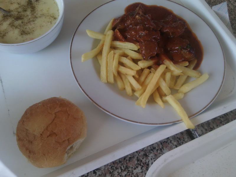 la garofita felix autoservirea unde mananci cu bani putini si fara prea multe pretentii galerie foto la garofita felix autoservirea unde mananci cu bani putini si fara prea multe pretentii galerie foto