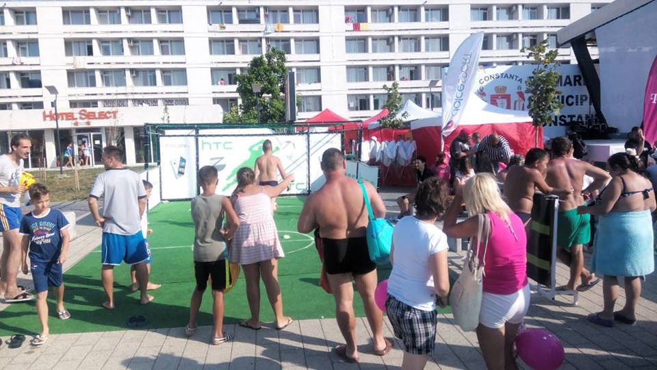 turistii si constantenii invitati la cea mai mare ora de sport galerie foto 558881 turistii si constantenii invitati la cea mai mare ora de sport galerie foto 558881