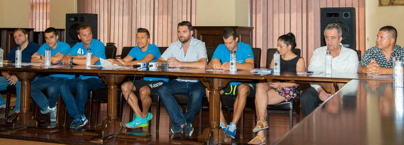 vrea promovarea imediata in liga nationala hc dobrogea sud si a prezentat lotul si aspiratiile de ziua vrea promovarea imediata in liga nationala hc dobrogea sud si a prezentat lotul si aspiratiile de ziua