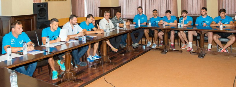 vrea promovarea imediata in liga nationala hc dobrogea sud si a prezentat lotul si aspiratiile de ziua vrea promovarea imediata in liga nationala hc dobrogea sud si a prezentat lotul si aspiratiile de ziua