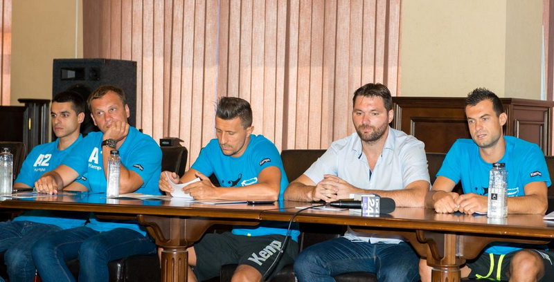 vrea promovarea imediata in liga nationala hc dobrogea sud si a prezentat lotul si aspiratiile de ziua vrea promovarea imediata in liga nationala hc dobrogea sud si a prezentat lotul si aspiratiile de ziua