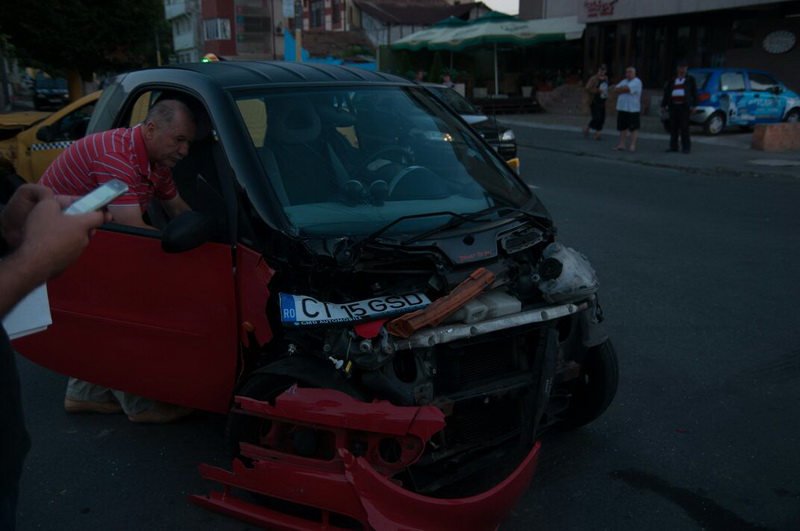 seara neagra pe soselele din constanta pieton spulberat la valu lui traian masina furata si accidente seara neagra pe soselele din constanta pieton spulberat la valu lui traian masina furata si accidente