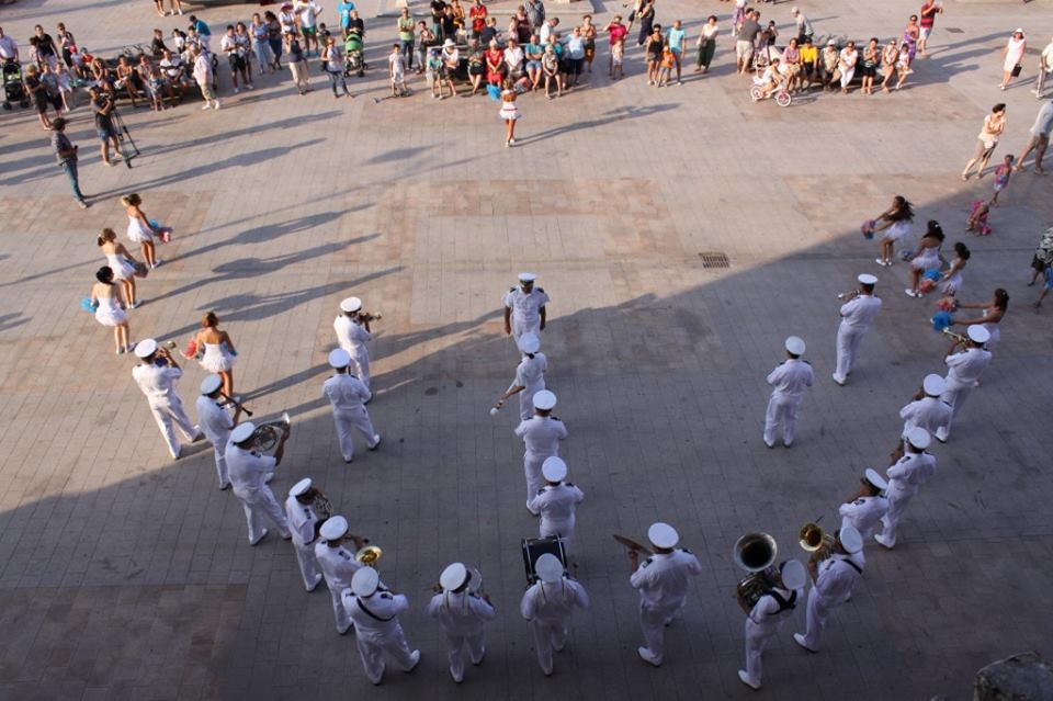 spectacol sustinut de muzica militara a fortelor navale galerie foto 559426 spectacol sustinut de muzica militara a fortelor navale galerie foto 559426