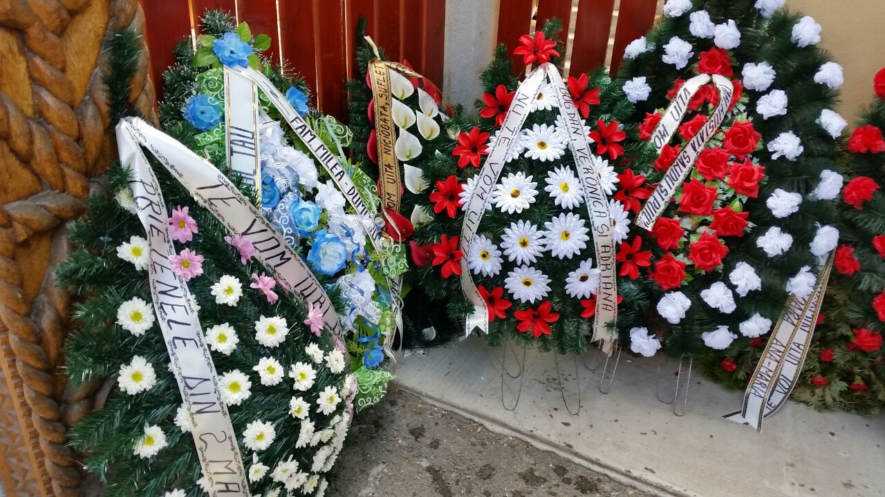 irina milea si laura tutanis conduse spre vesnicie galerie foto 559358 irina milea si laura tutanis conduse spre vesnicie galerie foto 559358