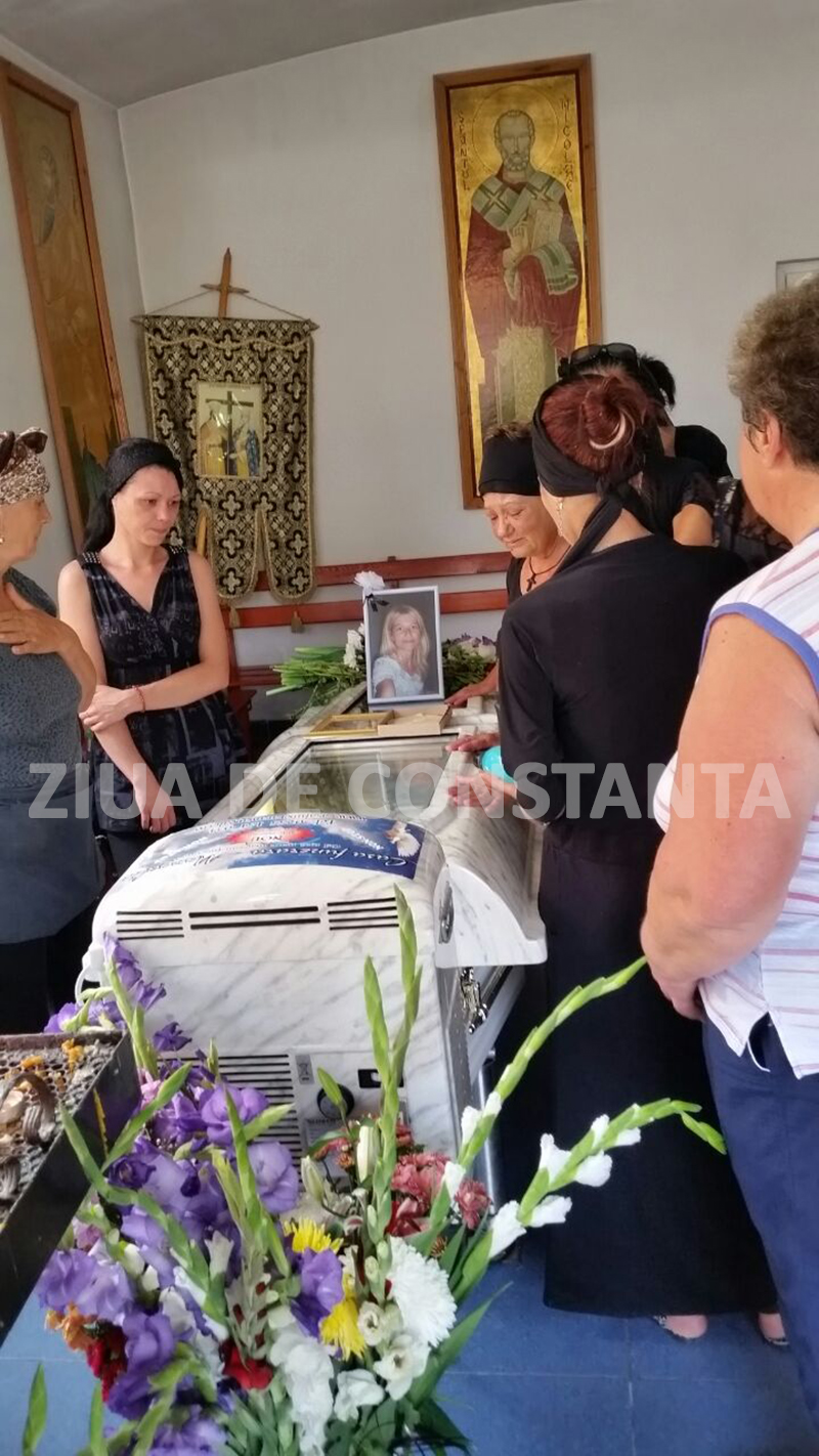 irina milea si laura tutanis conduse spre vesnicie galerie foto 559358 irina milea si laura tutanis conduse spre vesnicie galerie foto 559358