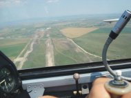 Alertă la Braşov Planor dispărut în zona Postăvarul