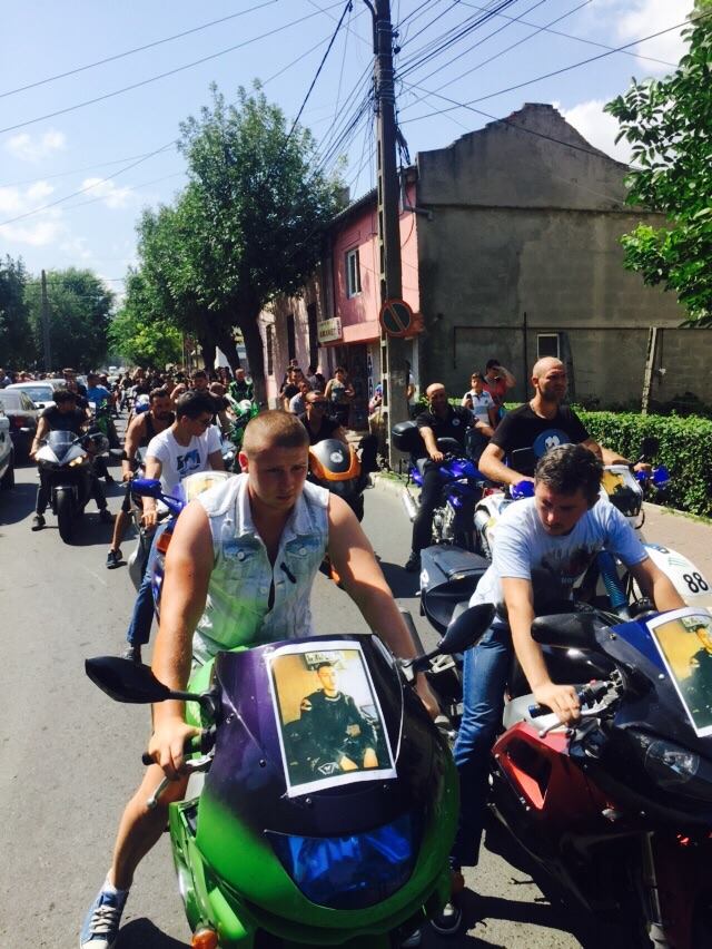 motociclistul mort la medgidia va fi inmormantat astazi si cand mor vreau sa mi scrie pe mormant n am motociclistul mort la medgidia va fi inmormantat astazi si cand mor vreau sa mi scrie pe mormant n am