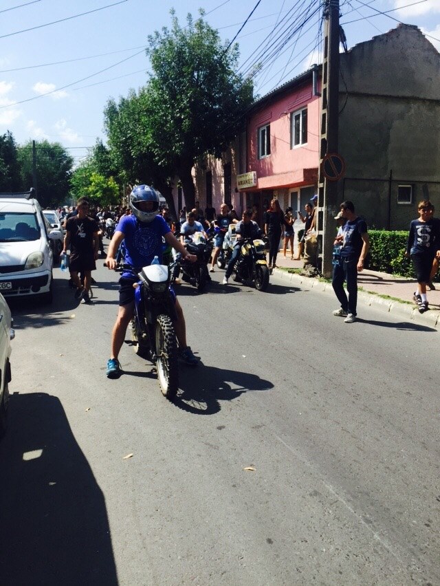 motociclistul mort la medgidia va fi inmormantat astazi si cand mor vreau sa mi scrie pe mormant n am motociclistul mort la medgidia va fi inmormantat astazi si cand mor vreau sa mi scrie pe mormant n am