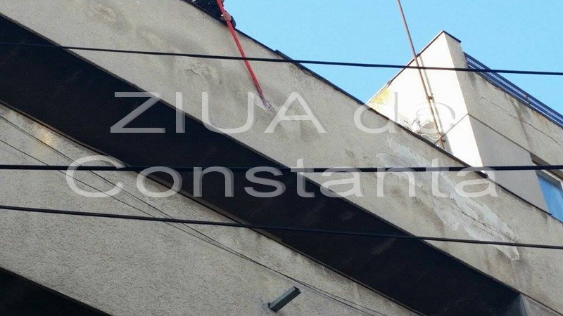 tencuiala unui bloc putea face ravagii 562672 tencuiala unui bloc putea face ravagii 562672