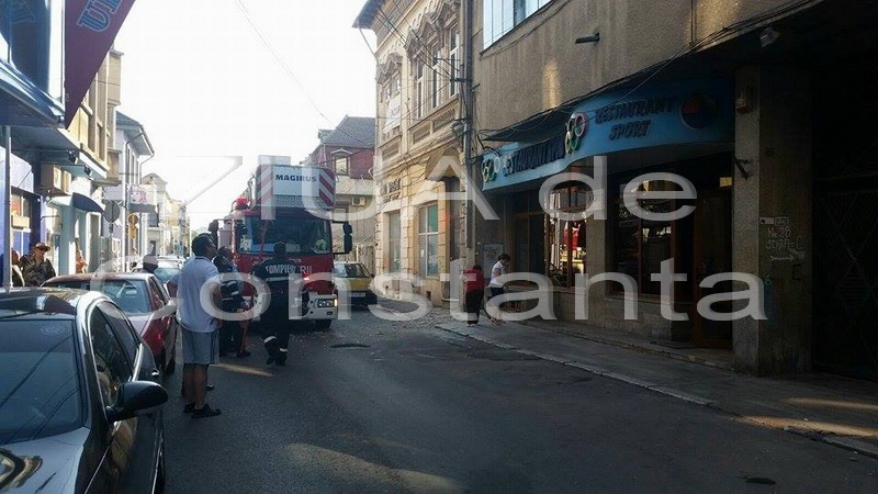 tencuiala unui bloc putea face ravagii 562672 tencuiala unui bloc putea face ravagii 562672