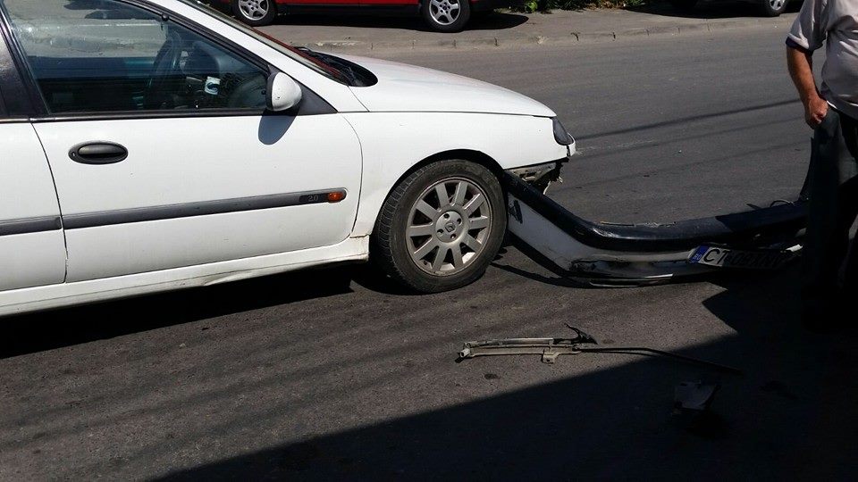 accident pe strada theodor burada galerie foto 563030 accident pe strada theodor burada galerie foto 563030