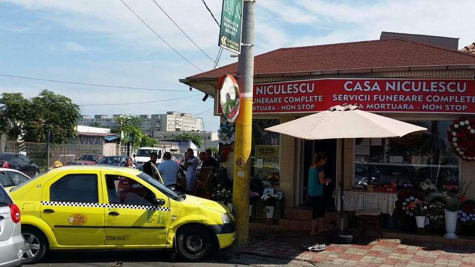 accident pe strada theodor burada galerie foto 563030 accident pe strada theodor burada galerie foto 563030