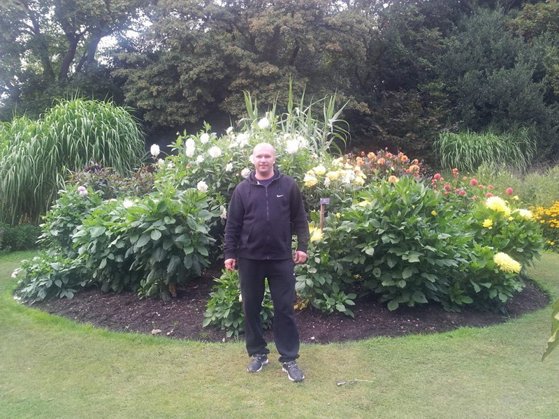 mosul se afla de cativa ani in anglia cosmin mocanu fostul fundas al farului a devenit tatic galerie mosul se afla de cativa ani in anglia cosmin mocanu fostul fundas al farului a devenit tatic galerie