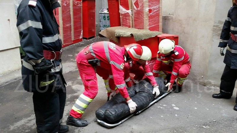 pompierii isu dobrogea in alerta in piata ovidiu 564144 pompierii isu dobrogea in alerta in piata ovidiu 564144