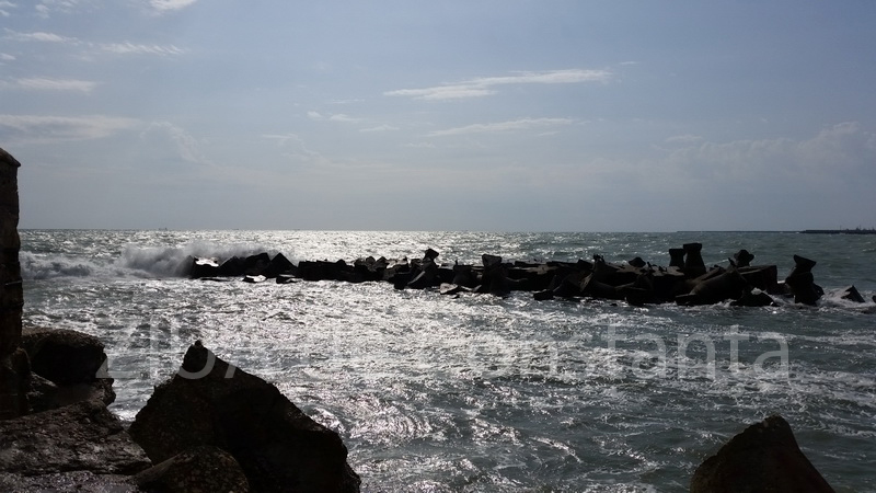 mare agitata pe faleza cazinoului din constanta galerie foto 564139 mare agitata pe faleza cazinoului din constanta galerie foto 564139