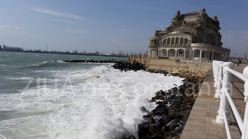 mare agitata pe faleza cazinoului din constanta galerie foto 564139 mare agitata pe faleza cazinoului din constanta galerie foto 564139