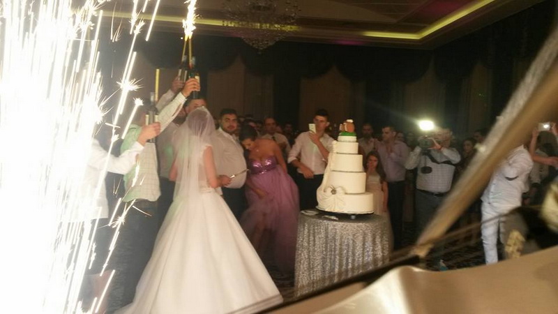 petrecere de vis ionut galani si finalistul de la romanii au talent momente artistice la nunta rugbystului petrecere de vis ionut galani si finalistul de la romanii au talent momente artistice la nunta rugbystului