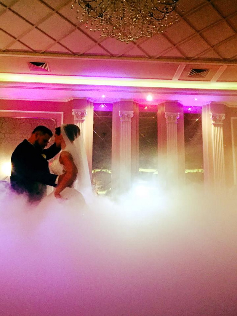 petrecere de vis ionut galani si finalistul de la romanii au talent momente artistice la nunta rugbystului petrecere de vis ionut galani si finalistul de la romanii au talent momente artistice la nunta rugbystului