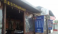 La Cetate, comanda vine repede, dar nu ai voie să mănânci înăuntru, ci pe terasă (galerie foto)