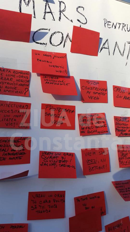 protest al constantenilor in piata ovidiu 565255 protest al constantenilor in piata ovidiu 565255