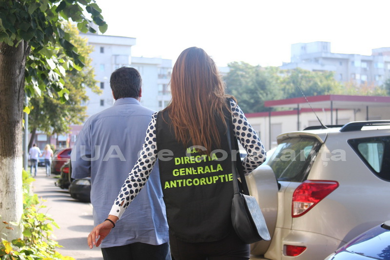 cjas si spitalul judetean zguduite de scandal si de perchezitii mafia retetelor fictive a atras medici cjas si spitalul judetean zguduite de scandal si de perchezitii mafia retetelor fictive a atras medici