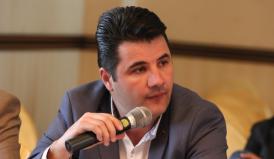 UPDATE 2. Iustin-Fabian Roman a demisionat din funcţia de consilier municipal. Gheorghe Dragomir - „ Probabil a vrut să evite un act de demitere“   