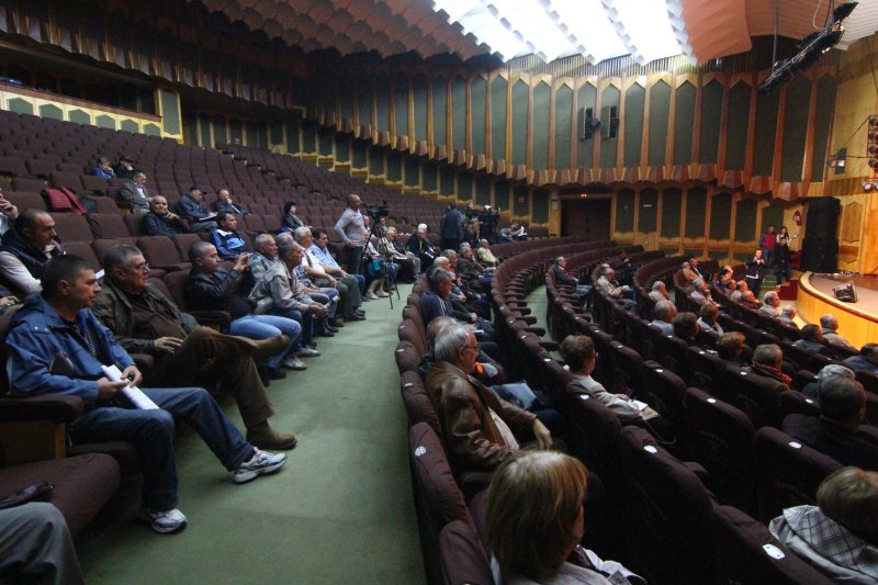 fagadau vs presedintii asociatiilor de proprietari oamenii au uitat de campania de curatenie si si au fagadau vs presedintii asociatiilor de proprietari oamenii au uitat de campania de curatenie si si au