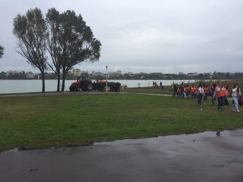 ziua verde constanta marcata de polaris m holding si municipalitate prin actiuni de ecologizare si educatie ziua verde constanta marcata de polaris m holding si municipalitate prin actiuni de ecologizare si educatie