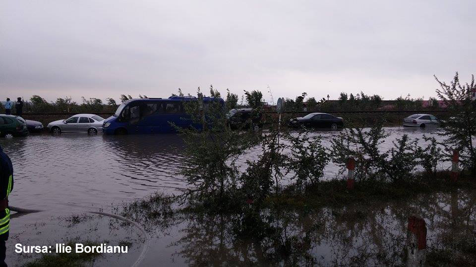 update2 viitura din corbu a facut ravagii imaginile sunt graitoare galerie foto 568213 update2 viitura din corbu a facut ravagii imaginile sunt graitoare galerie foto 568213