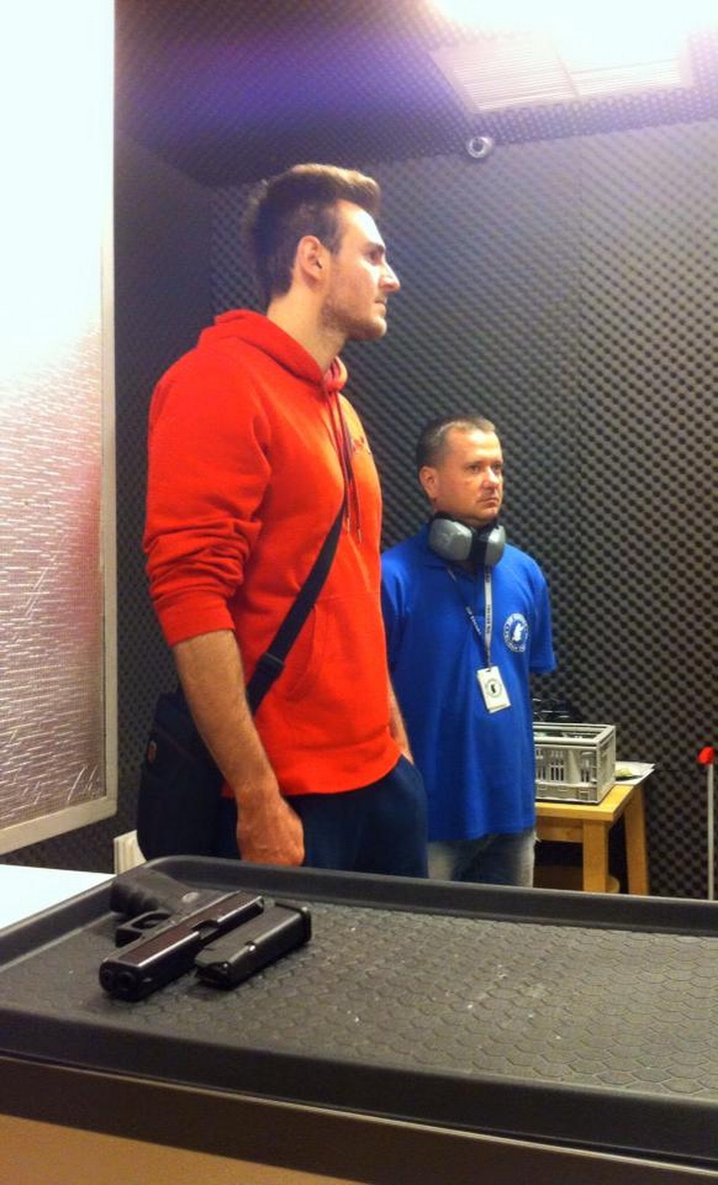 voleibalistii de la cvm tomis si au reglat tirul la poligonul de tragere 568482 voleibalistii de la cvm tomis si au reglat tirul la poligonul de tragere 568482