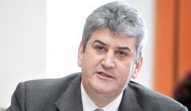 Sondaj de opinie Credeţi că vicepremierul Gabriel Oprea ar trebui să-şi dea demisia?