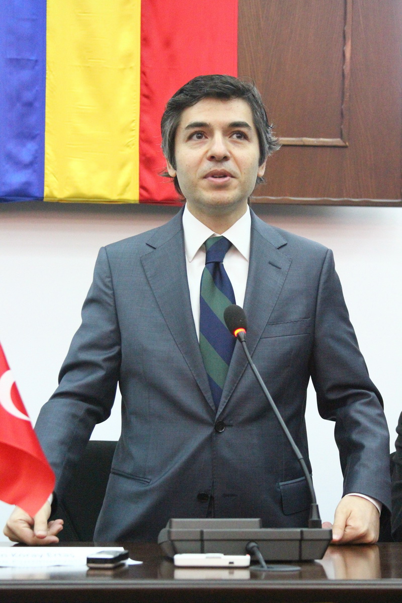 tika la constanta ambasadorul turciei osman koray ertas si consulul ali bozcaliskan au inaugurat lectoratul tika la constanta ambasadorul turciei osman koray ertas si consulul ali bozcaliskan au inaugurat lectoratul