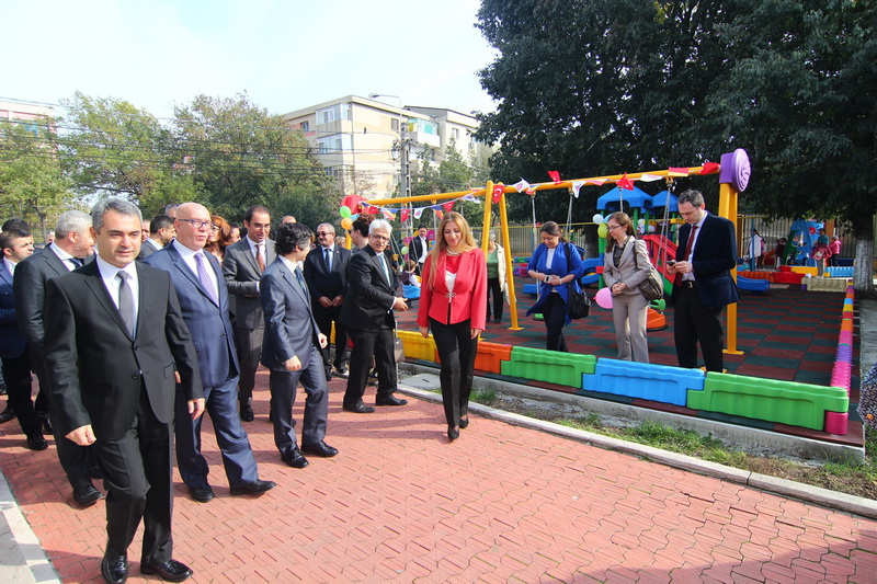 tika la constanta ambasadorul turciei osman koray ertas si consulul ali bozcaliskan au inaugurat lectoratul tika la constanta ambasadorul turciei osman koray ertas si consulul ali bozcaliskan au inaugurat lectoratul