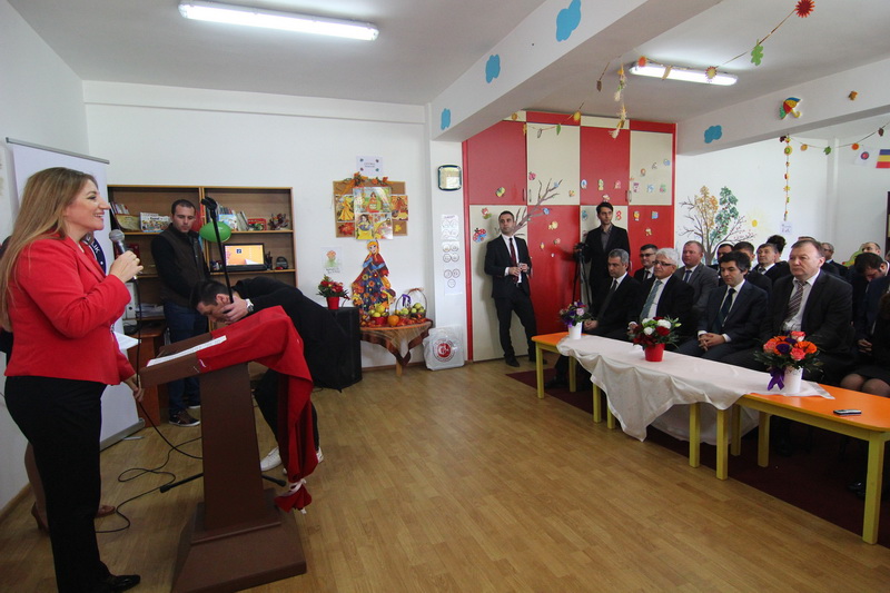 tika la constanta ambasadorul turciei osman koray ertas si consulul ali bozcaliskan au inaugurat lectoratul tika la constanta ambasadorul turciei osman koray ertas si consulul ali bozcaliskan au inaugurat lectoratul