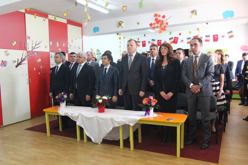 tika la constanta ambasadorul turciei osman koray ertas si consulul ali bozcaliskan au inaugurat lectoratul tika la constanta ambasadorul turciei osman koray ertas si consulul ali bozcaliskan au inaugurat lectoratul