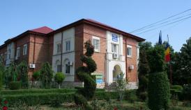 Primăria Ovidiu investeşte în viitor Se caută soluţii pentru construcţia unui corp de clădire la Liceul „Ion Podaru“