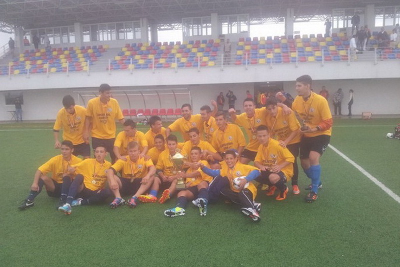 nasa am avut emotii mai mari ca la concurs atleta andreea lefcenco si arbitrul iulian barbu au botezat nasa am avut emotii mai mari ca la concurs atleta andreea lefcenco si arbitrul iulian barbu au botezat