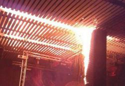 Descoperă.ro TRAGEDIA din club Colectiv care putea fi evitată. Cât de inflamabil poate fi un burete acustic - demonstraţie VIDEO 