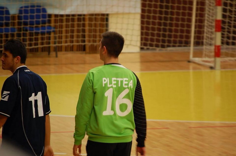 handbalistii juniori de la css1 constanta fac furori uriasul din murfatlar raul manoila bombardeaza portile handbalistii juniori de la css1 constanta fac furori uriasul din murfatlar raul manoila bombardeaza portile